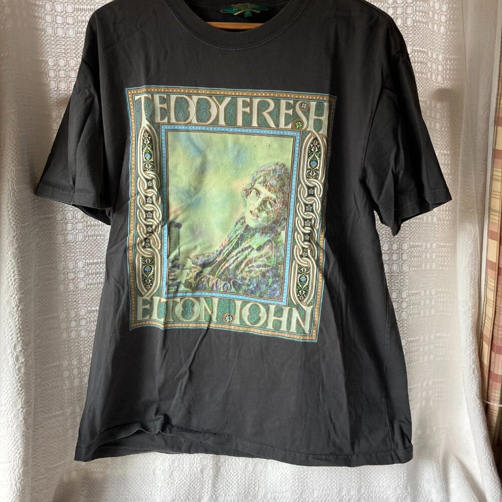 Teddy Fresh Elton John Men's Shirt Gray Short Sleeve Tee Streetwear XL